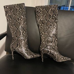 Steve Madden Kinga Snakeskin Leather Boots